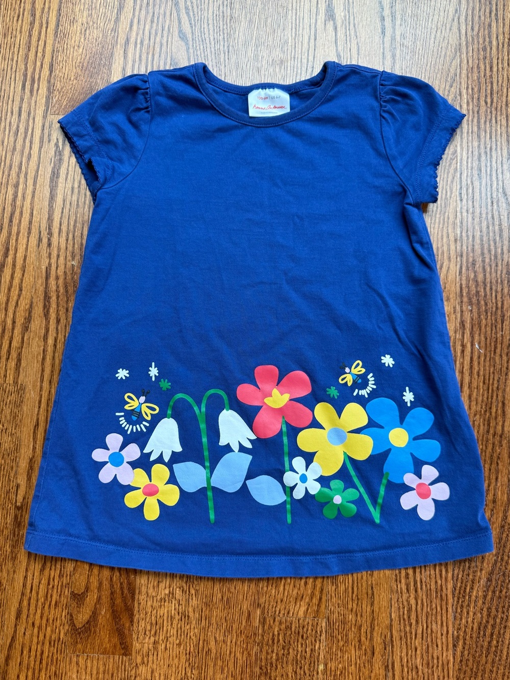 Hanna Andersson Navy Floral Tee 6-7 Years